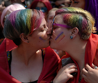 Only Lads Athbhreithniú 2025