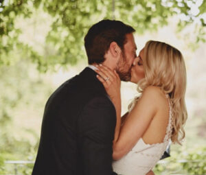 Mouse Mingle Revizuirea 2025